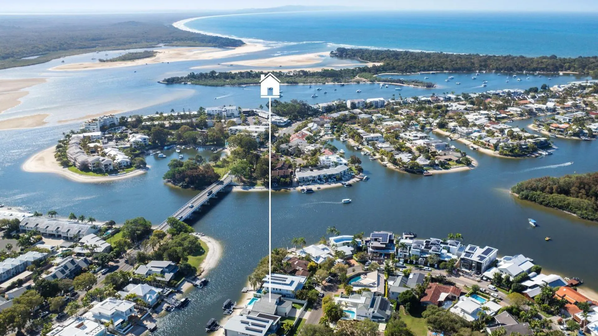 Holiday home Waterfront Family Retreat, Pet-Friendly Villa Noosaville